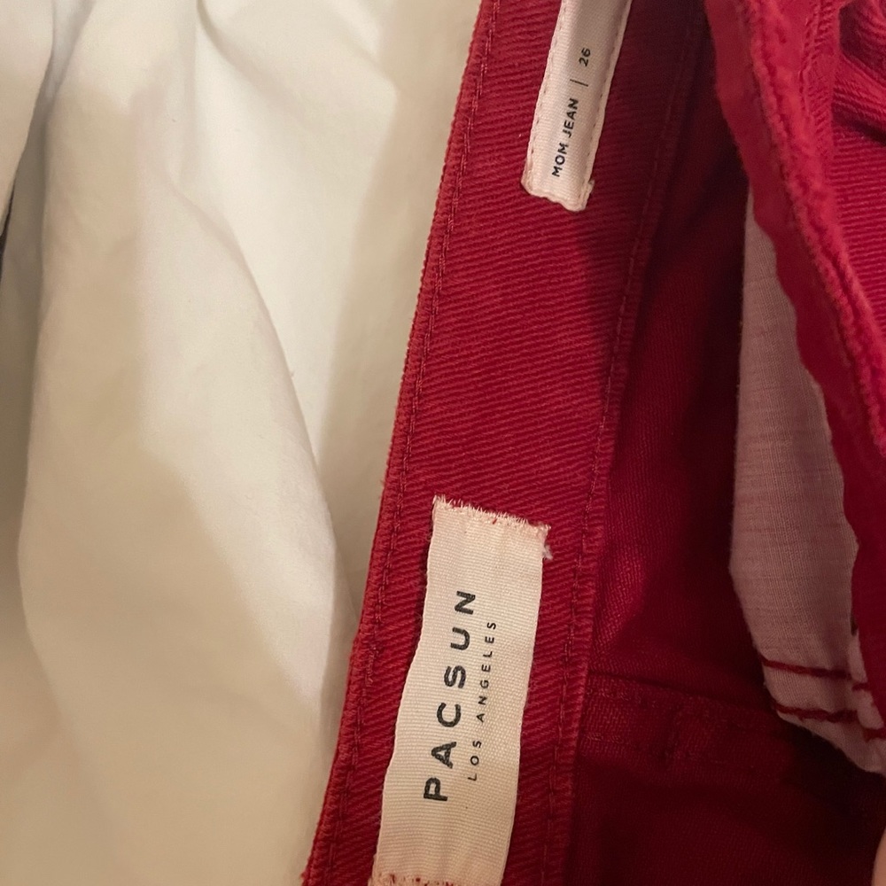 red mom jeans